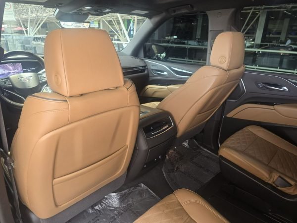 Cadillac Escalade - Imagem 6
