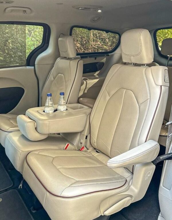 Chrysler Pacifica - Imagem 3